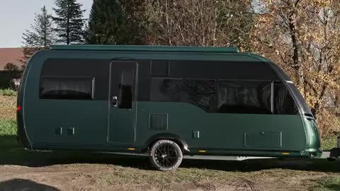 Mercedes X Class Racing Green Edition.