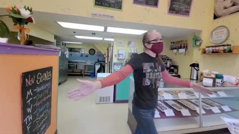 Divisive Mask Mandate Leads To Wild Fight At Oregon Cookie Shop.