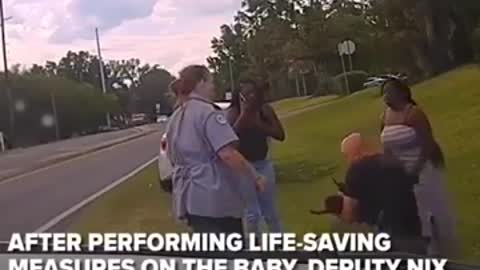 Watch This Police Officers Quick Thinking Save a Child’s Life