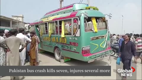 Pakistan bus crash kills at least 7, injures 18