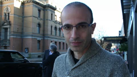 Yuval Noah Harari | Why Does Yuval Say His Favorite Book Is Brave New World?