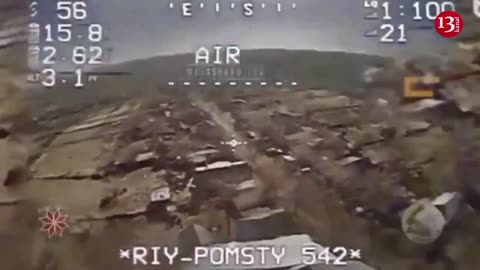 Ukrainian army ambushes a large convoy of advancing Russian military equipment - Combat footage