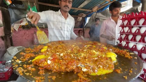 Indian Street Food: Mumbai's Famous Street Style Egg Bhurji