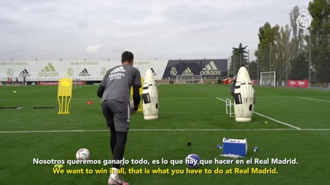 Train like a Real Madrid goalkeeper!