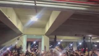 Crowd goes crazy for President Trump as he arrives at Williams-Brice Stadium