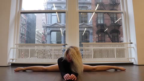 sexy Yoga open hips CONTORTION flexibility Total Body Stretch lingerie model Exercises