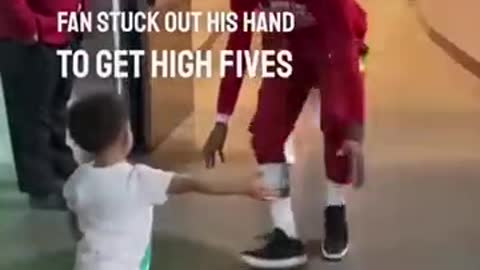 High-fives from little fans
