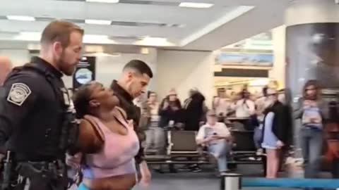 Mom Loses It & Throws EPIC Temper Tantrums At The Miami Airport