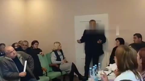 Ukrainian councillor throws 3 grenades into a council meeting