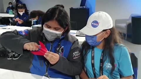 : Niñas santandereanas ya recorren las instalaciones de la NASA