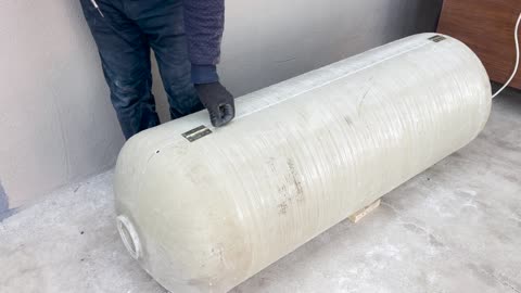 Unusual Idea - Making a Chicken Nest from an Old Water Tank