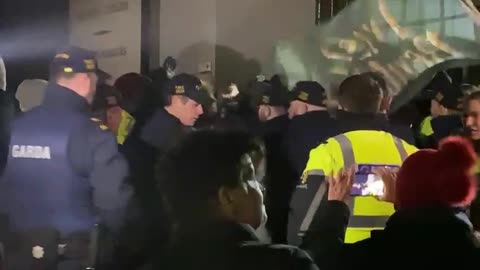 Gardai becoming violent with Mullingar protesters.