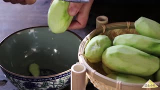 Unripe Mangoes fresh and Pickled or Stir-fried with Pork Tripe