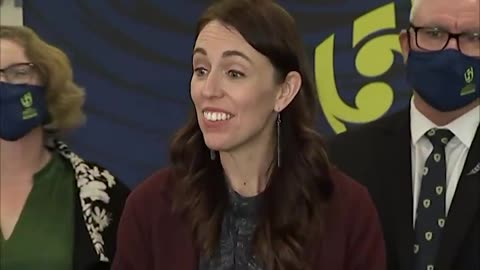 Jacinda Ardern, former PM of New Zealand and WEF Young Global Leader - She's a Sniffer