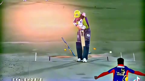 M.amir bowling