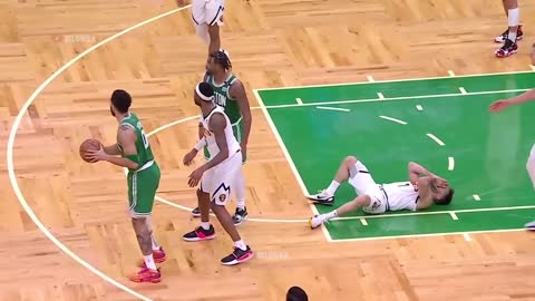 Marcus Smart is done with Campazzo, shoves him down and NBA ref called it "nothing"