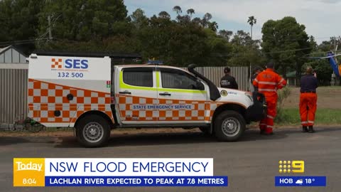 Weather 'extremes' to play out across Australia's east coast | 9 News Australia