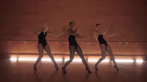 'Feeling Good' Michael Bubl_Choreography by Christin Olesen-Dance