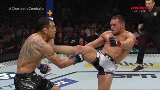 GRAPHIC:Michael Chandlers Epic Front Kick KO