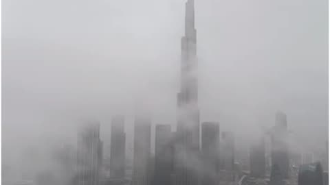 Amazing Weather And Burjkhalifa (Nature Hub)