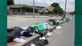 Girón amanece lleno de basura este jueves