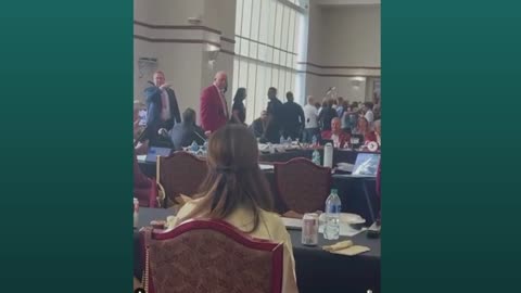 Florida State University activists chant 'free, free Palestine' during board meeting