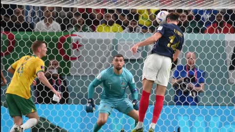Francia gana 4-1 a Australia en su inicio en Mundial-2022