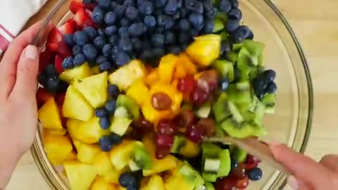 HOW TO MAKE FRUIT SALAD BEST