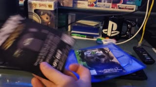 CarlosX360 unboxes Call of Duty: Modern Warfare II (Unboxing)