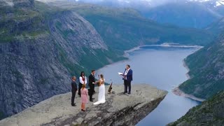 Spectacular Wedding Spot in Norway