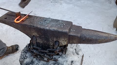 How to Forge Tools: No Forge Weld Fire Poker