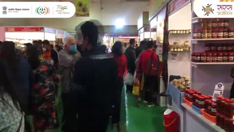 Delhi is enjoying Saras Aajeevika Mela at Pragati Maidan Hall No