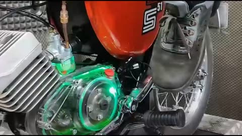 motorcycle, clear engine casing, whats inside, glow oil, crank