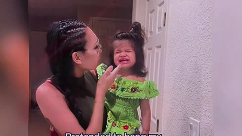 Funny babies reaction 😂😂😂 #funnyprank #fails #jumpscare #lol #fyp #viral