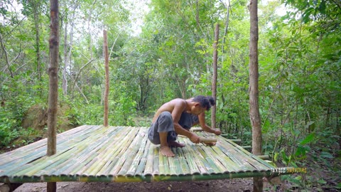 Building the Most Beautiful Bamboo Villa in the Jungle