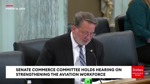 Gary Peters Champions Bill To Get More Women In Aviation To ‘Benefit The Flying Public’