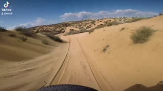 Suzuki Grand vitara sand dunes