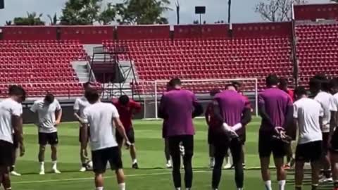 Latihan Timnas Indonesia di Stadion I Wayan Dipta, Bali.