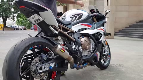 LOUD BMW S1000RR Akrapovic GP Exhaust System Sound (FLAME SPITTER) 🔥