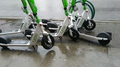 New Advanced Electric Scooter Rentals near Richmond Centre BC