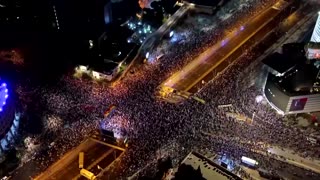Thousands protest Israeli judicial overhaul