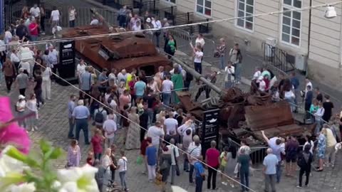 Celebrating with craft beer for new free museum of destroyed Russian tanks