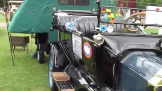 1915 Ford Model T with 20's Camper