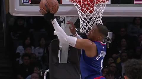 Westbrook Soars for Putback Slam! Pacers vs. Clippers (LAC vs. IND)