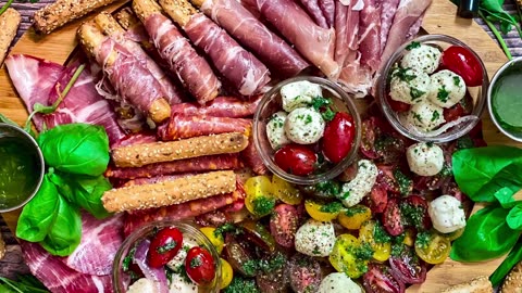 "🇮🇹 Simple Italian Cold Antipasto Appetizer Party Platter #ItalianAppetizers #AntipastoPlatter"