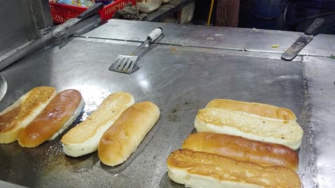 Special Egg Burger of Pakistan || Street Food Lahore