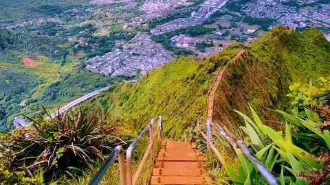Haiku Stairs, Oahu, Hawaii, USA