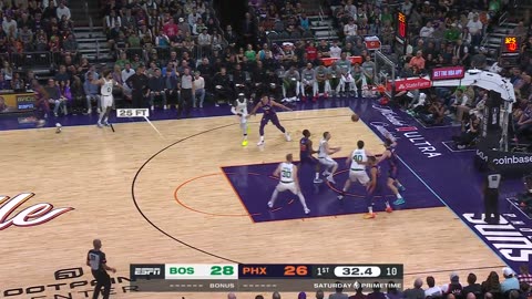 Tatum Shakes Defender for Stepback 3! Celtics vs. Suns