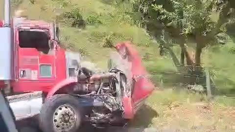 Accidente en la vía entre El Socorro y Oiba