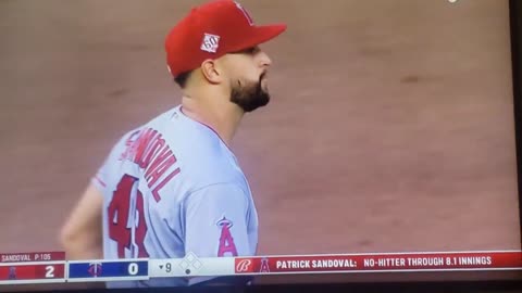 Sandoval near no hitter